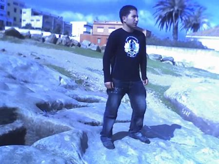 hta hadi kan fiya n3aaas