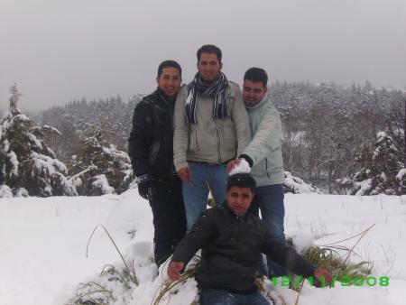 c'est une belle photo ( ghir hit fiha ana )